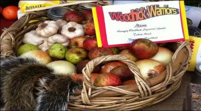 Un raton-laveur farci, avec des petits lgumes, a vous tente ? Oui ? Alors suivez-moi, je vous emmne au  Road Kill Cook festival  ...