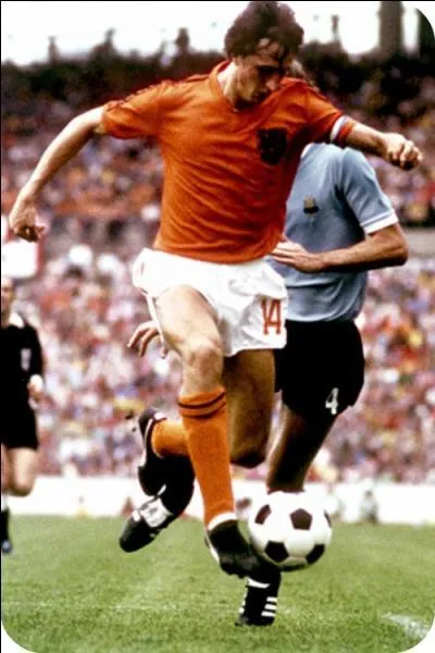 Quelle est la nationalit de Johan Cruijff ?