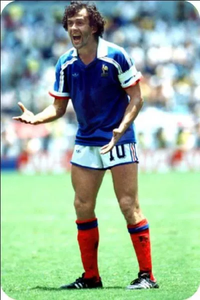 De quoi Michel Platini est-il actuellement le prsident ?