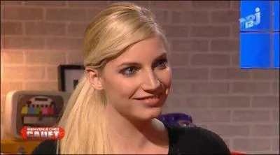 Dans  Secret Story , Nadge est tombe amoureuse de ...