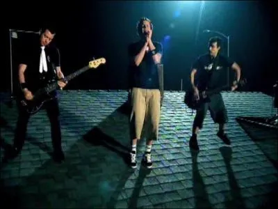 A quelle chanson correspond ce clip ?