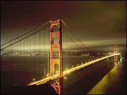 Dans quelle ville peut-on admirer le  Golden Gate Bridge  ?