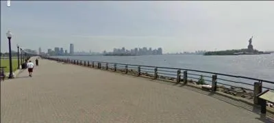 Magnifique vue sur la ville  qui ne dort jamais  :