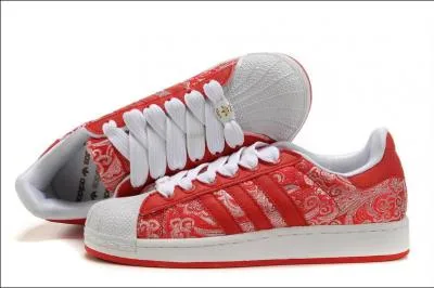 Comment dit-on  les baskets  ?