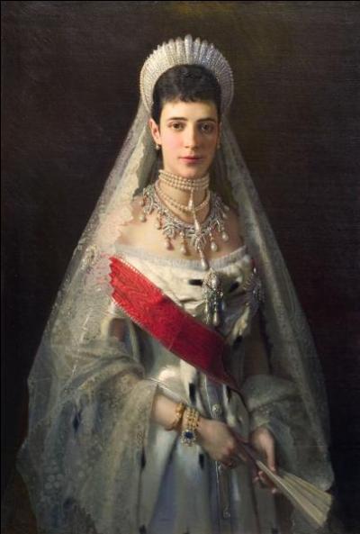 Comment s'appelait la femme d'Alexandre III, tsar de Russie ?