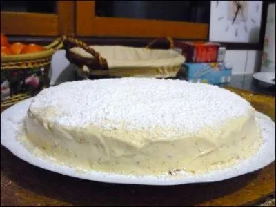 Aprs la fusion de Charleville et de Mzires, en 1966, ce gteau meringu aux amandes, garni d'une crme praline lgre , a pris le nom de :