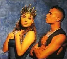  Get ready for this ,  Twilight Zone ,  No limit ,  Tribal dance  et  Maximum overdrive  sont des tubes du groupe de dance belgo-nerlandais...