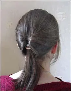 Quelle est la coiffure montre sur la photo ci-contre ?