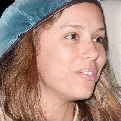 Qui est cette star qui ne porte pas de maquillage ?