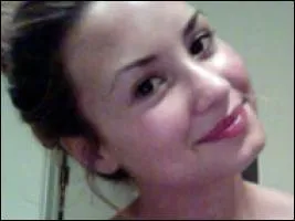 Qui est cette star qui ne porte pas de maquillage ?