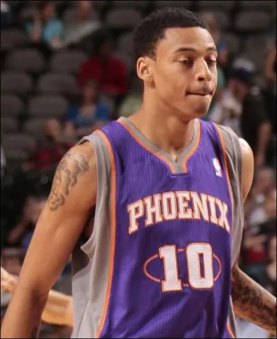 Qui est ce joueur de Phoenix ?
