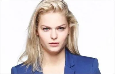 Comment s'appelle ce mannequin ?