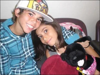 Qui est cette fille ?