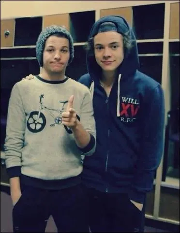 Qui a dit :  J'attends ma princesse, je sais qu'elle est en route .