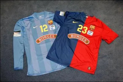  quelle quipe appartient ce maillot ?