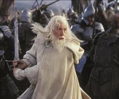 Gandalf le Gris devient Gandalf le Blanc dans ...
