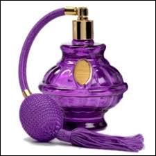 C'est un fruit originaire d'Asie, il sert en parfumerie pour diffuser le parfum, si l'on ajoute  d'angoisse  après celui-ci, ce nom devient aussi un instrument de torture datant du Moyen-Âge. C'est la [... ] !