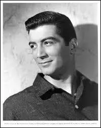 Quel acteur de l�gende est sur cette photo ?