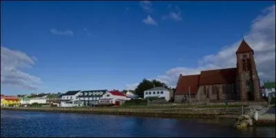 En 1982 cet archipel a t l'objet d'un conflit militaire entre l'Argentine et le Royaume-Uni.