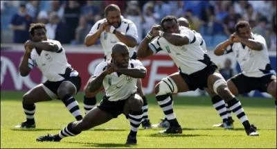 Ancienne colonie britannique ces les du Pacifique Sud ont gard l'anglais comme langue officielle. Leur quipe de rugby  XV a particip  cinq reprises  la Coupe du monde. En rugby  7 ils ont remport deux fois la Coupe du monde.