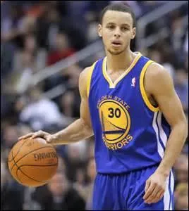 Qui est ce joueur des Warriors ?
