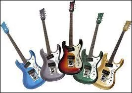 Qui est le guitariste de Marilyn Manson en 2013 ?