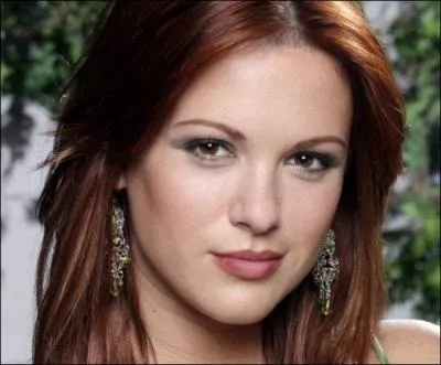 Rachel dit qu'il y a combien de jours qu'ils doivent supporter au lyce ?