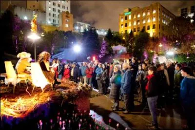 Dans quelle ville, le Carrefour International de théâtre a-t-il lieu ?