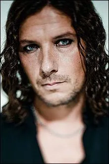 Qui est donc le batteur du groupe ?