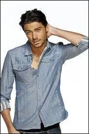 Quel est le secret de Julien ?