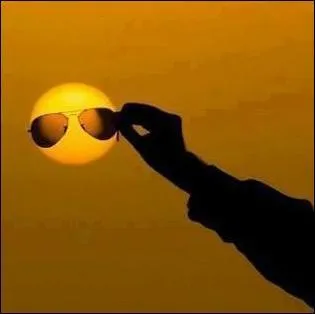 Vous tes srs qu'ils ont froid ? C'est une montagne de l'Antarctique haute d'environ 2760 mtres :