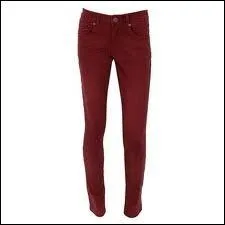 J'aimerais trop acheter ce pantalon bordeaux qui se vend en Allemagne ... Euh ... C'est quoi la couleur (en allemand) ?