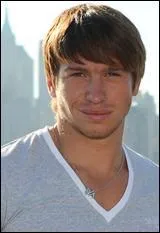  quelle(s) saison(s) des Anges a-t-il particip ?