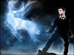  quoi doit-t-on penser pour russir un sortilge de Patronus ?