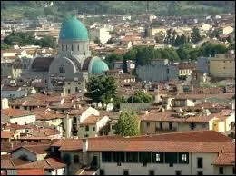 Quelle famille italienne a domin la ville de Florence au XVe sicle ? La Maison