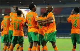 On les appelle les  Chipolopolos , les  Boulets de cuivre  en franais. Qui sont ces joueurs ?