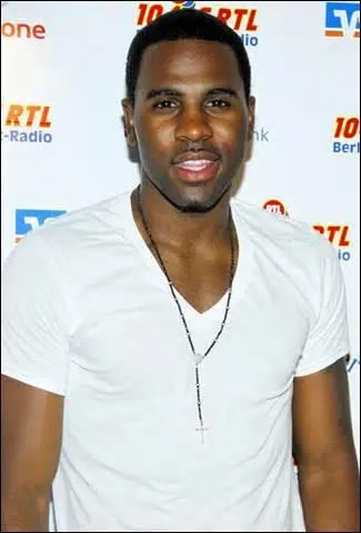 Qui est ce chanteur ?