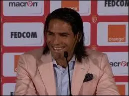 Avec qui et quel est le montant de la transaction Radamel Falcao s'est-il engag ?