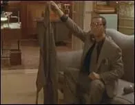 Quelle phrase dit Pierre quand Thrse lui offre un gilet pour son anniversaire ?