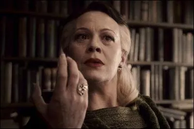 Qui incarne la mre de Drago Malfoy, Narcissa ?