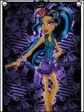 Qui sont les parents de cette goule ? (Robecca)