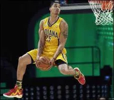 Qui est ce joueur des Pacers ?