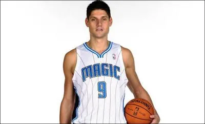 Qui est ce joueur des Magic ?