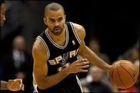 Comment s'appelle ce joueur de basket ? (Quiz de culture gnrale)