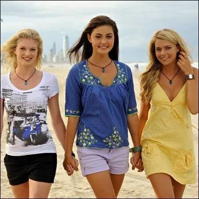 Dans quelle srie apparat Bella ?