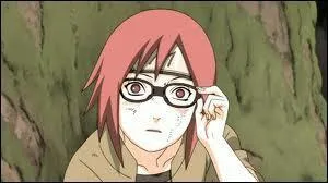 Comment se nomme cette jeune fille, tant une ninja sensorielle extrmement doue originaire du village de Kusa ?
