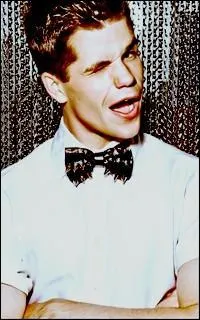 Qui est Parker Scavo ?