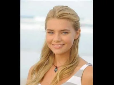 Avec qui sort Bella dans la saison 3 ?