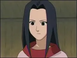 Je suis la mre d'Inari & la fille de Tazuna. Je vis au pays des Vagues. Qui suis-je ?