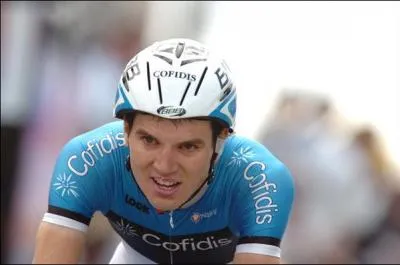 Qui est champion d'Estonie de la course en ligne ?